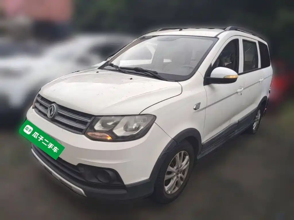 Dongfeng Fengguang 360 2015 — фото 1