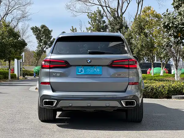 BMW X5 2022