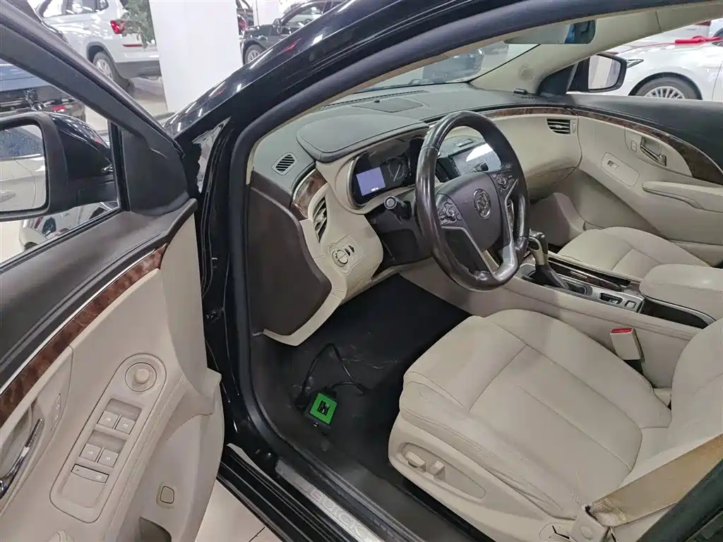 Buick LaCrosse 2016 — фото 12