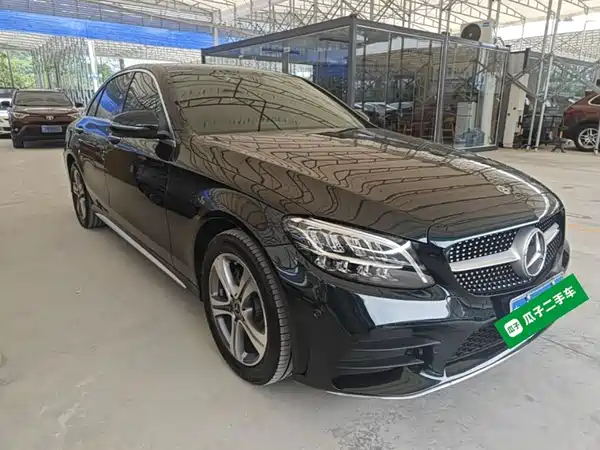 Mercedes-Benz C-Class 2021