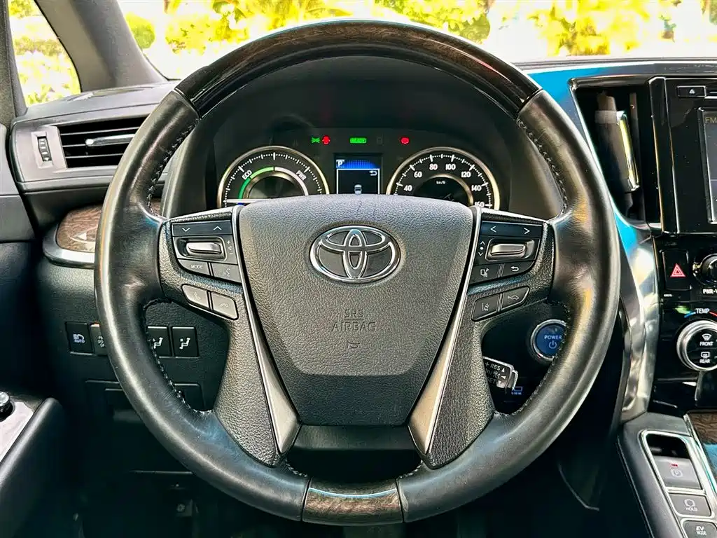 Toyota Vellfire 2019 — фото 20