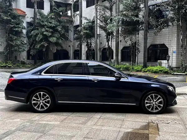 Mercedes-Benz E-Class 2016