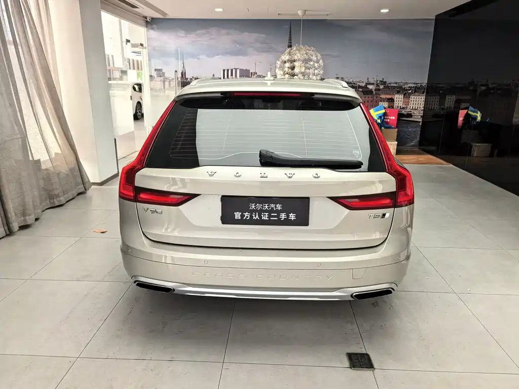 Volvo V90 2019 — фото 18