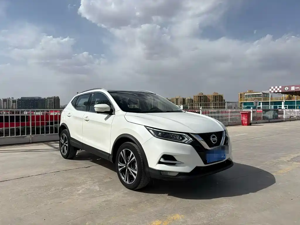 Nissan Qashqai 2022 — фото 3