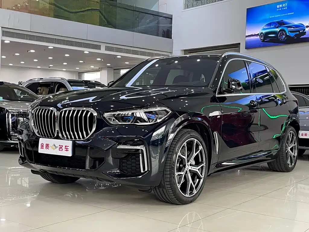BMW X5 2023 — фото 1