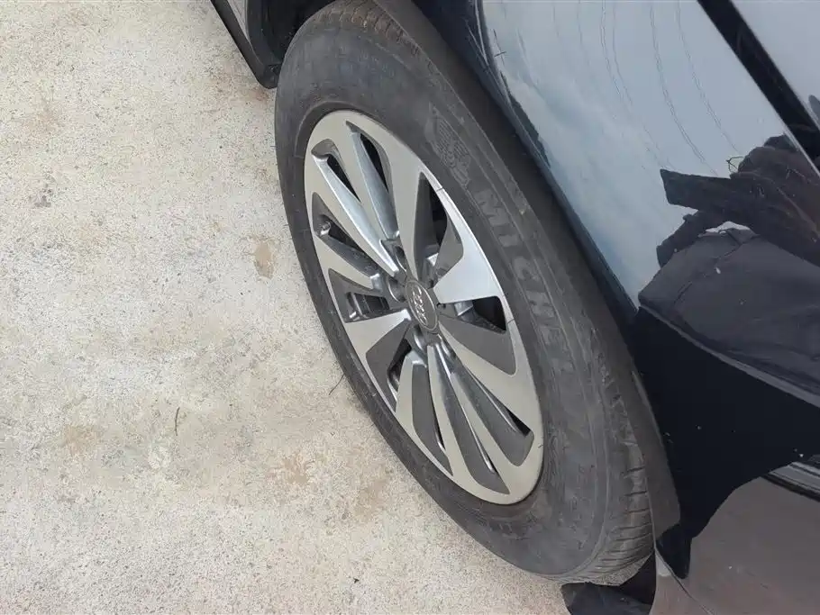 Audi A6L 2016