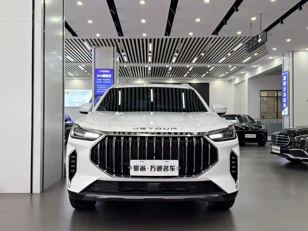Jetour X70 PLUS 2024 — фото 2