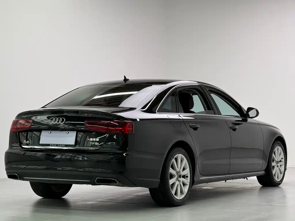 Audi A6L 2018 — фото 4