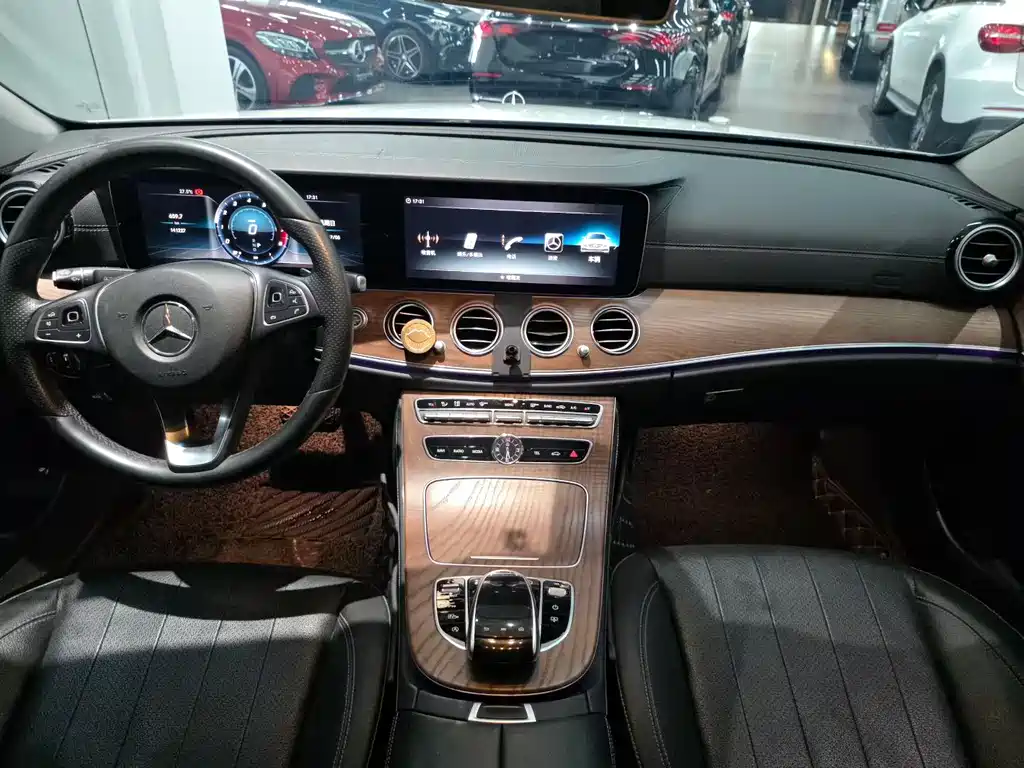 Mercedes-Benz E-Class 2018
