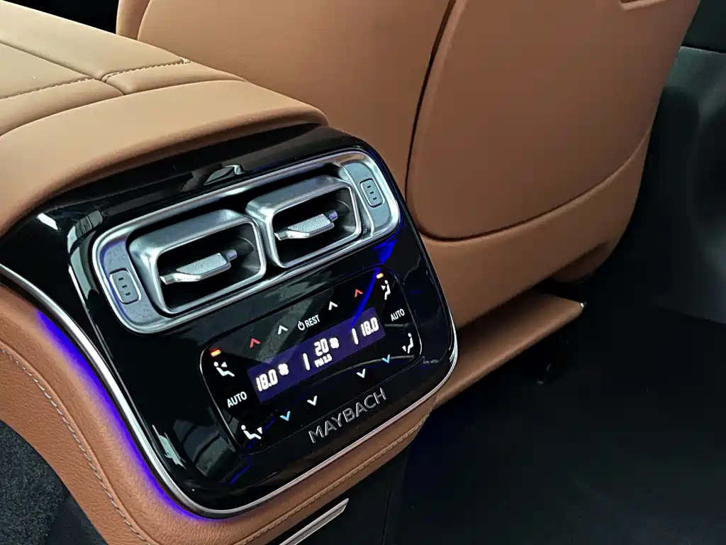 Mercedes-Benz S-Class 2025 — фото 23