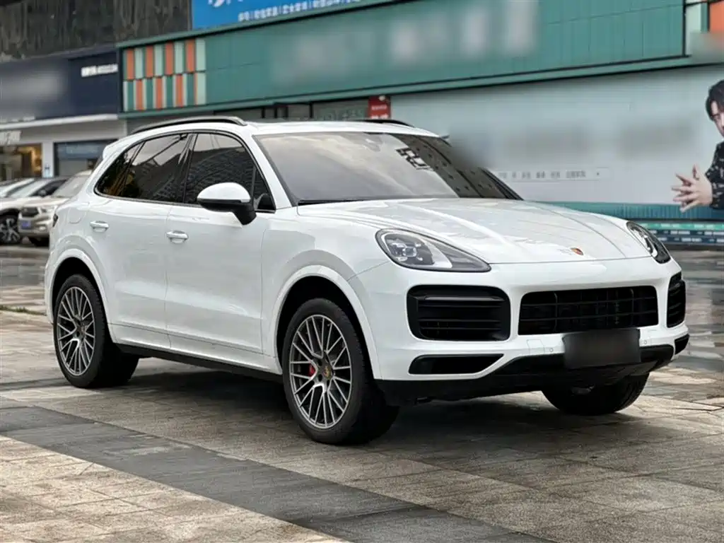 Porsche Cayenne 2023 — фото 7