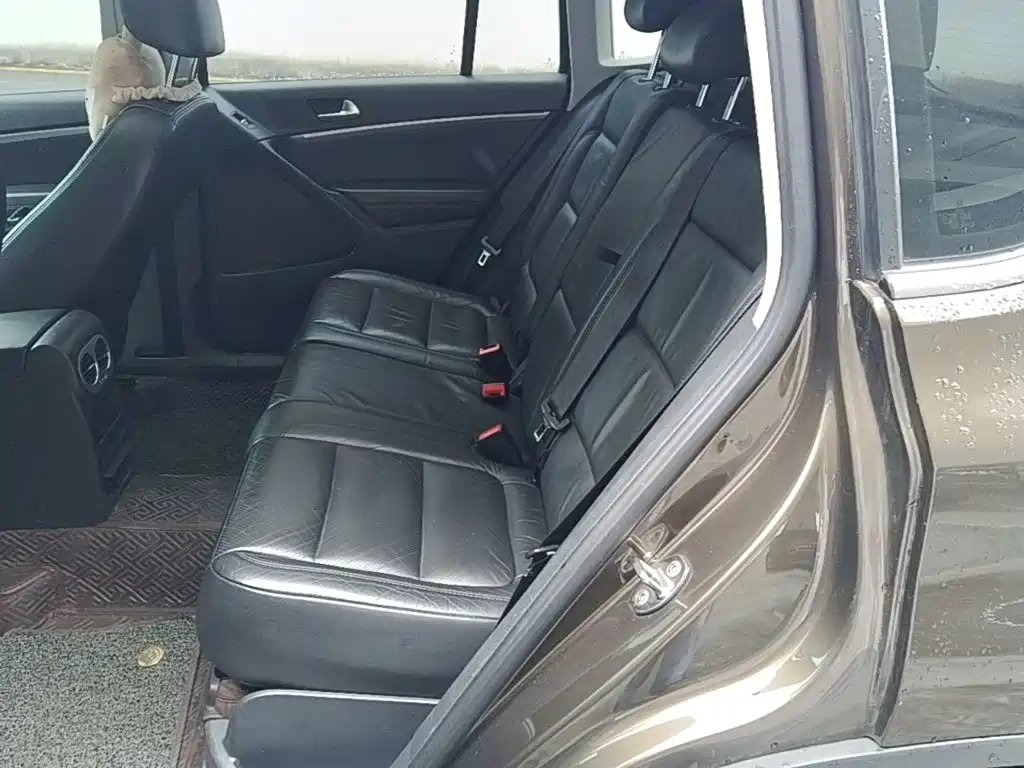 Volkswagen Tiguan 2016 — фото 17