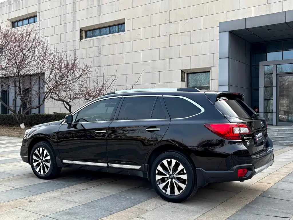 Subaru Outback 2015 — фото 4