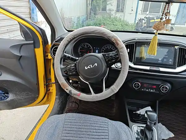 Kia KX1 2022