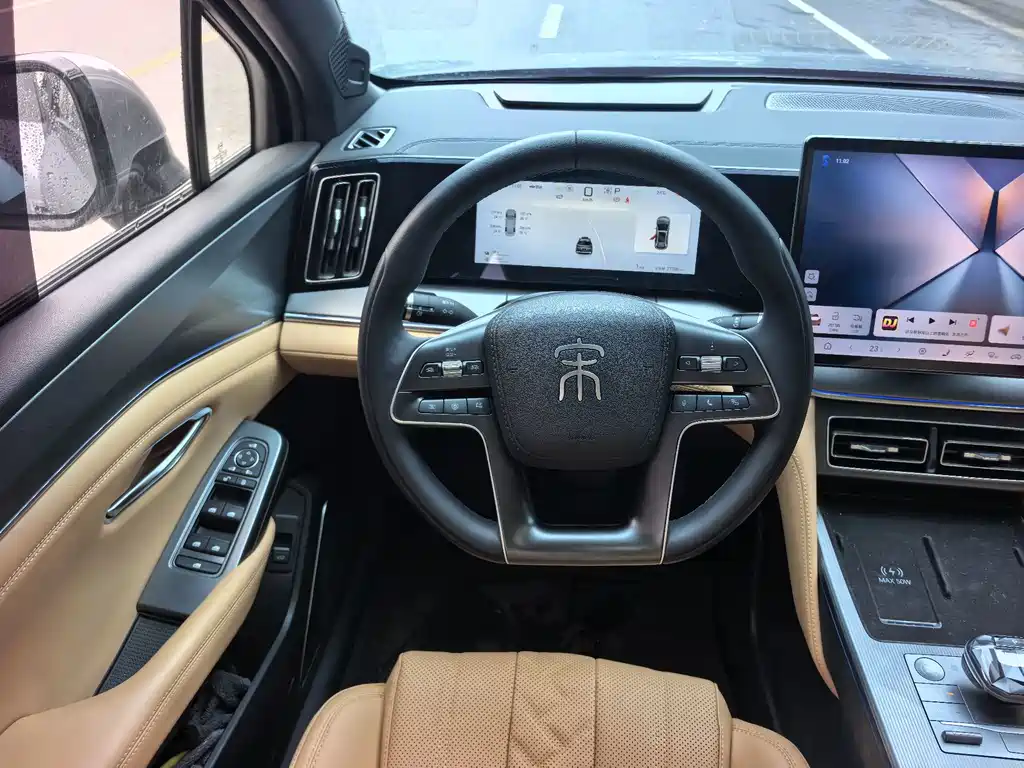BYD Song L DM-i 2024 — фото 13