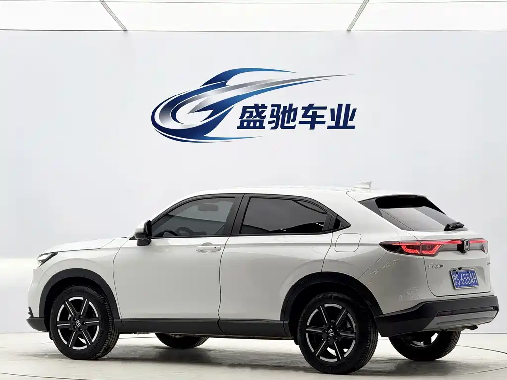 Honda Vezel 2023 — фото 4