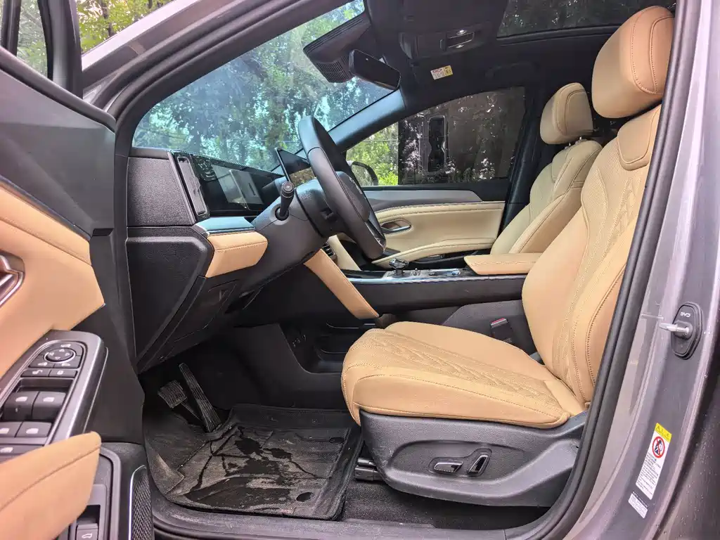 BYD Song L DM-i 2024 — фото 8
