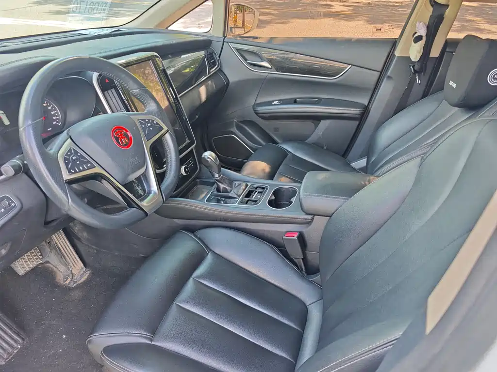 BYD MAX 2018