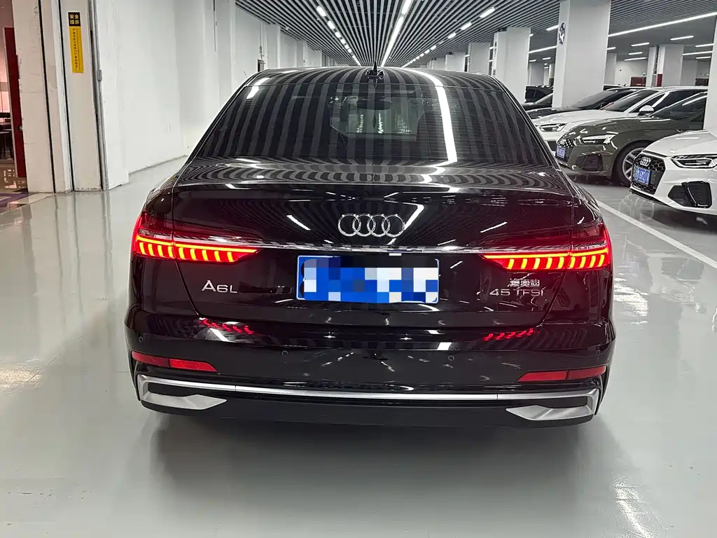 Audi A6L 2025 — фото 18