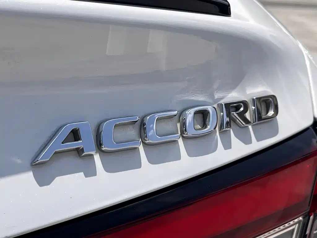 Honda Accord 2021 — фото 31