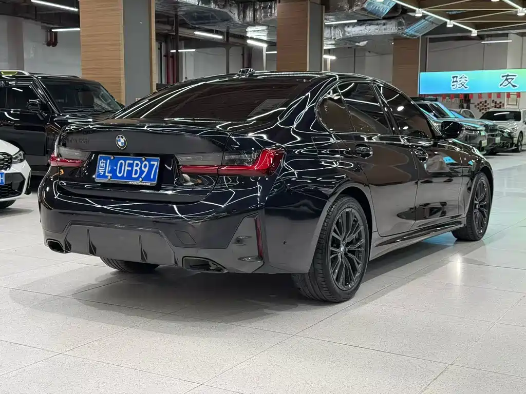 BMW 3 Series 2024