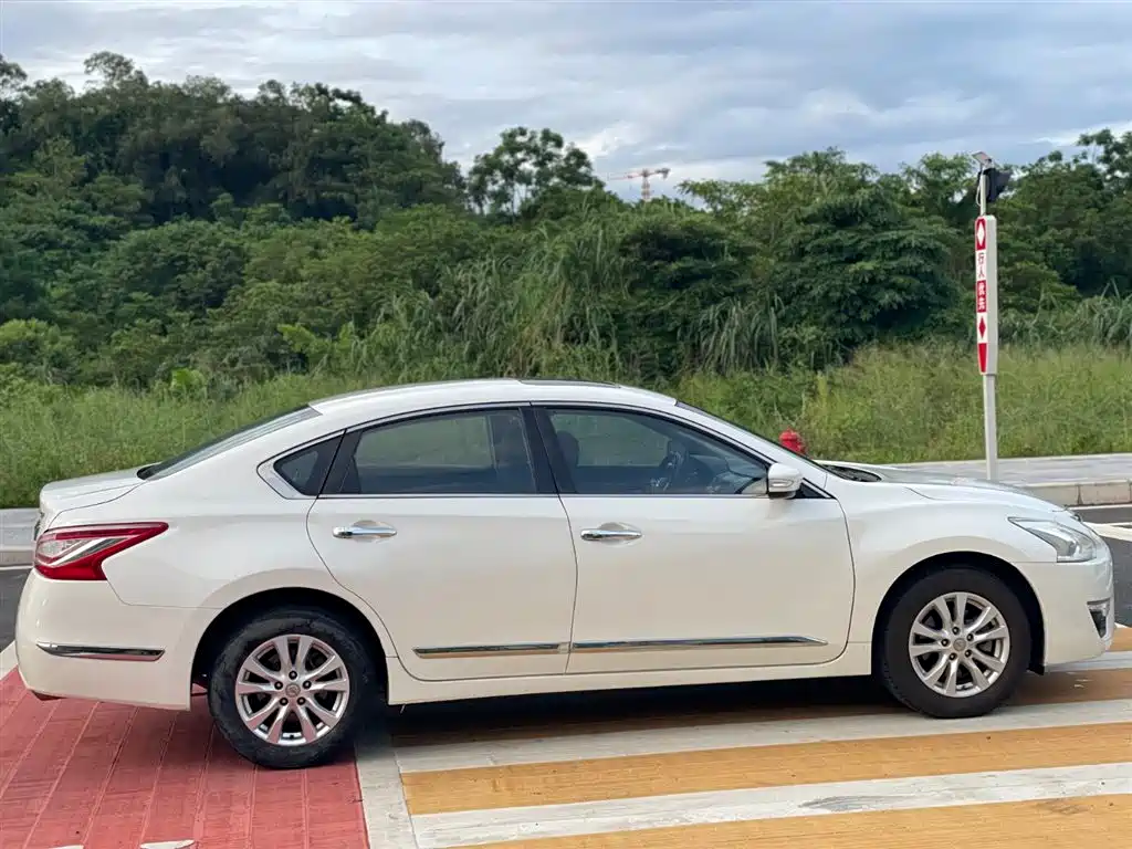 Nissan Teana 2014 — фото 12