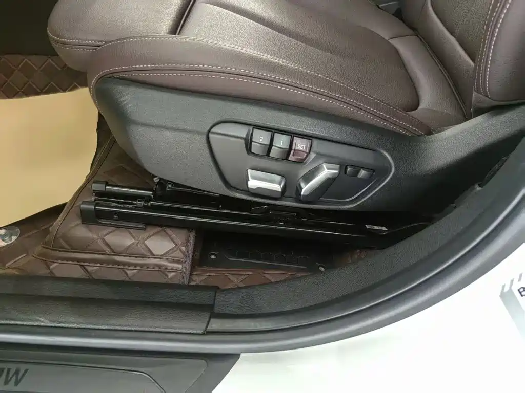 BMW X1 2021