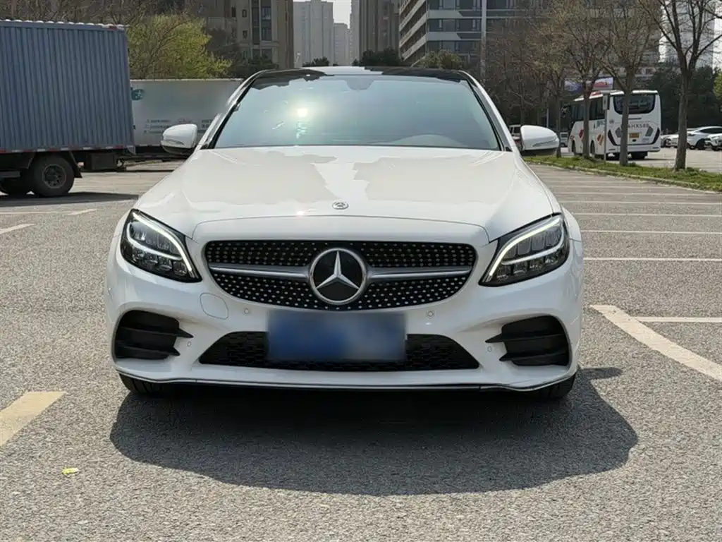Mercedes-Benz C-Class 2020 — фото 25
