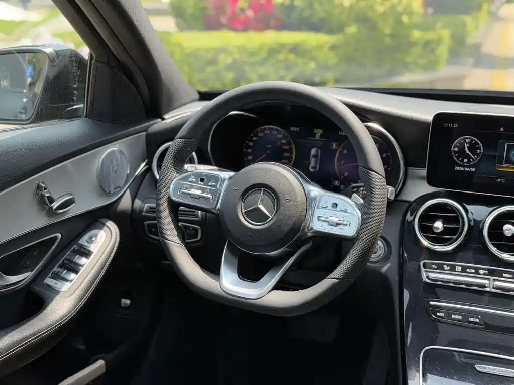 Mercedes-Benz C-Class 2020 — фото 9