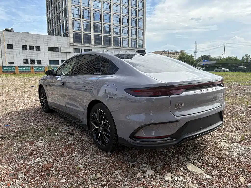 BYD Han 2025