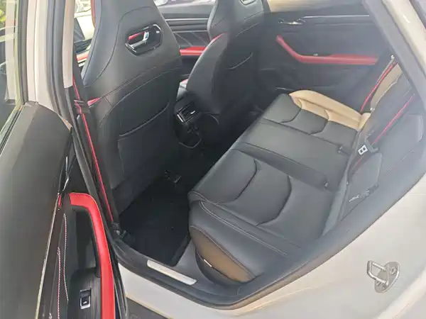 Geely Emgrand S 2021