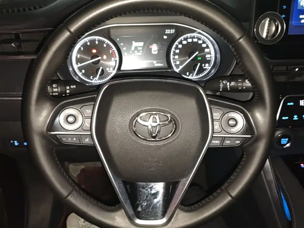 Toyota Harrier 2022 — фото 11