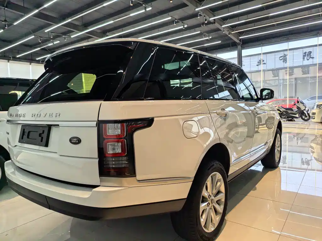 Land Rover Range Rover 2013 — фото 4