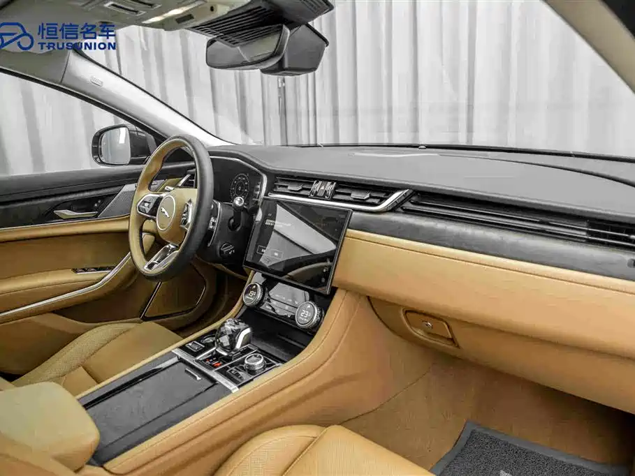 Jaguar XFL 2023 — фото 14
