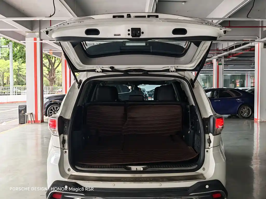 Toyota Highlander 2015 — фото 14