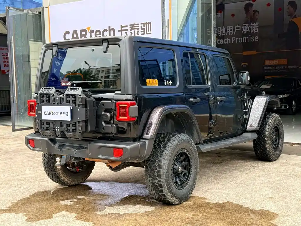 Jeep Wrangler 2019 — фото 2