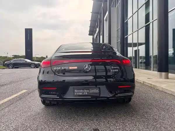 Mercedes-Benz EQE 2026