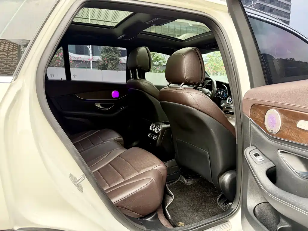 Mercedes-Benz GLC 2020 — фото 24