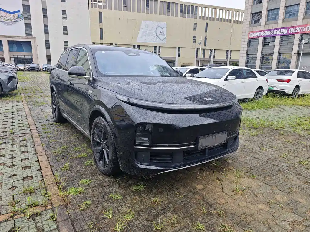 Li Auto Li L8 2023