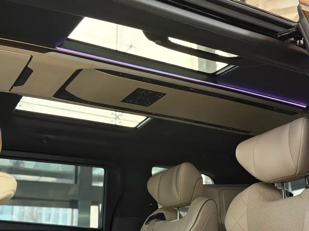 Toyota Vellfire 2024 — фото 14