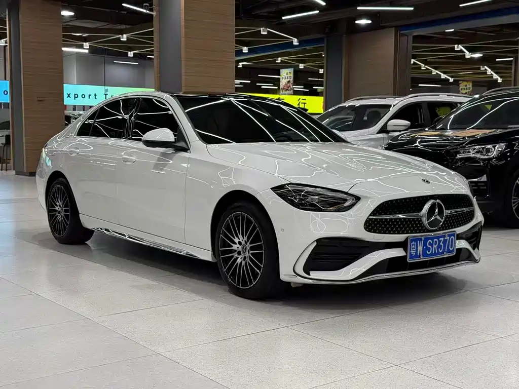 Mercedes-Benz C-Class 2022