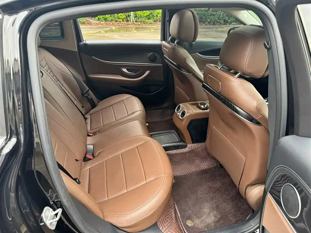 Mercedes-Benz E-Class 2018