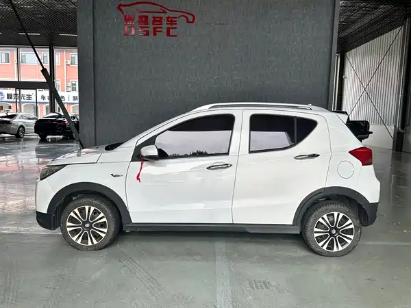 BAIC New Energy EC 2018