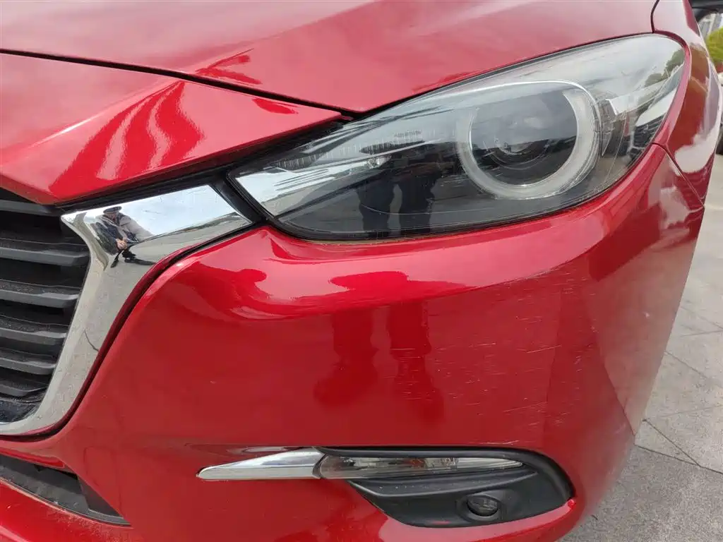 Mazda 3 Axela 2018 — фото 24