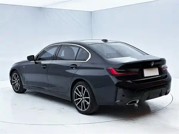 BMW 3 Series 2023