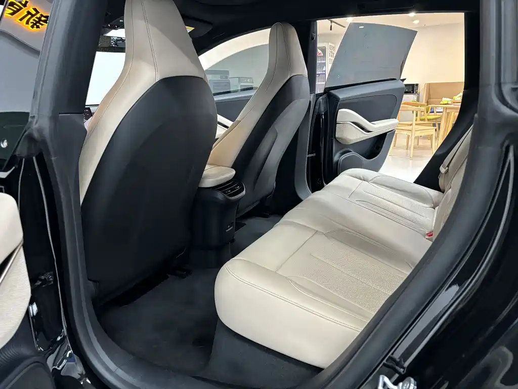 NIO ET5T 2024