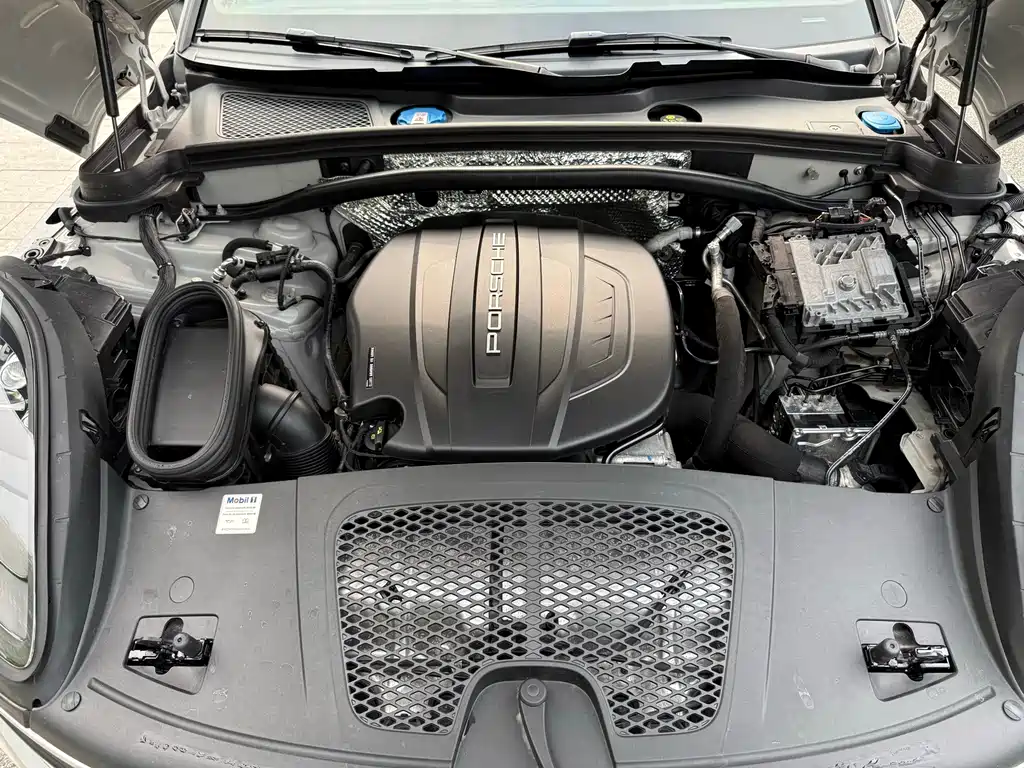 Porsche Macan 2021 — фото 25