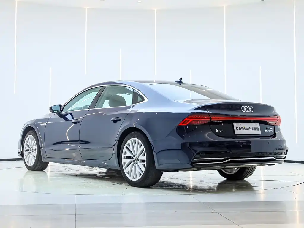 Audi A7L 2024 — фото 2