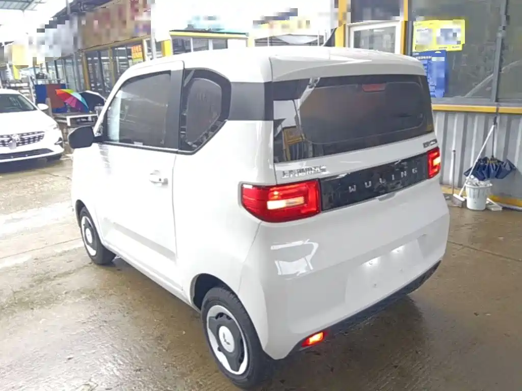 Wuling MINIEV 2023