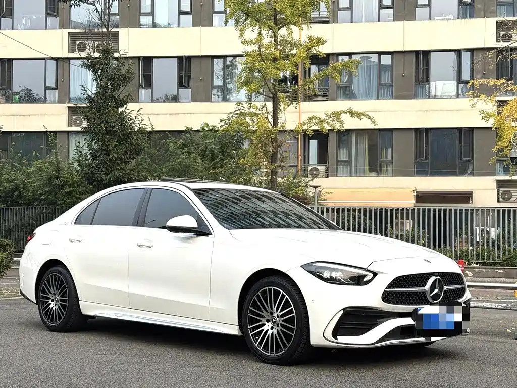 Mercedes-Benz C-Class 2023